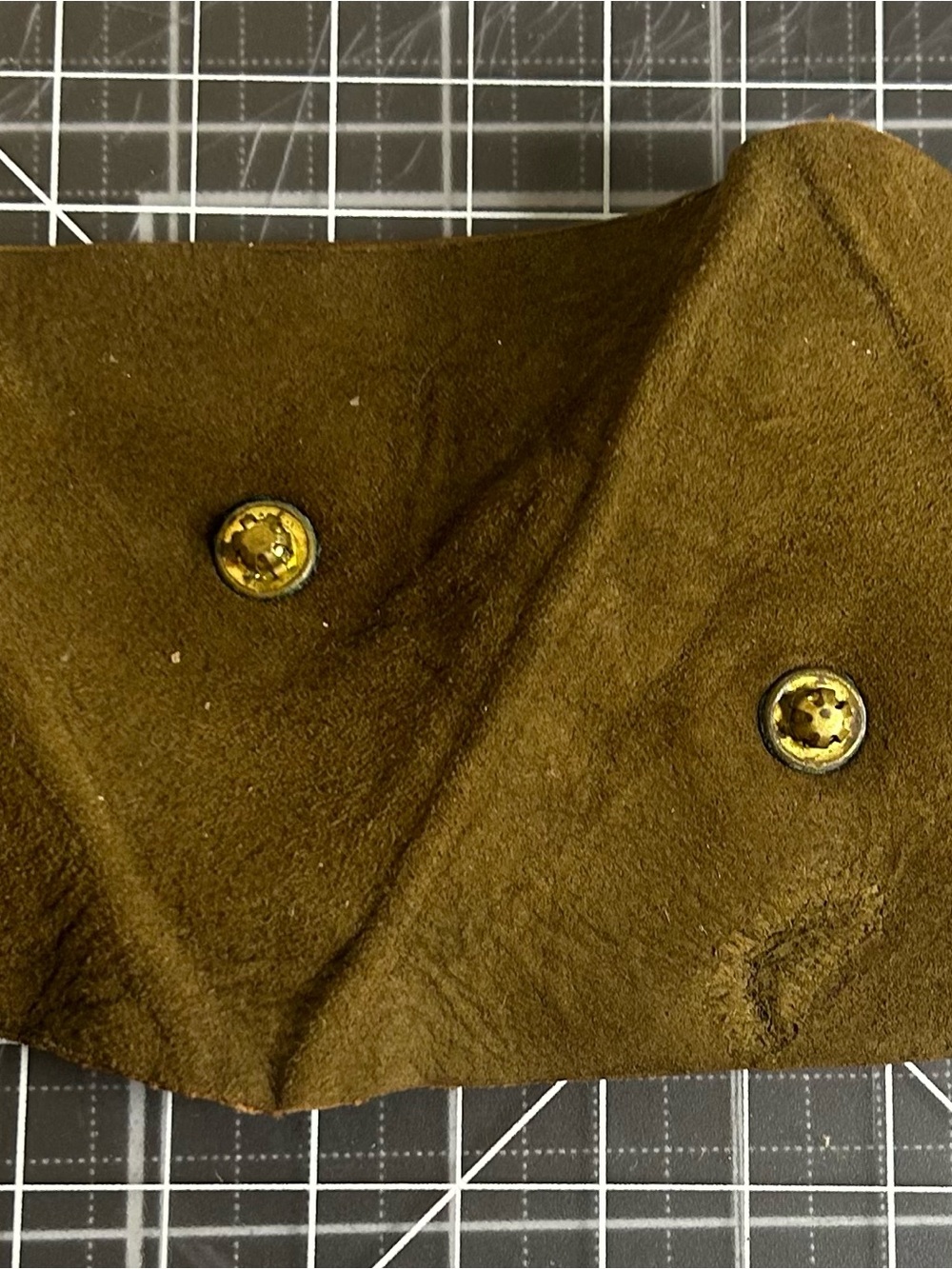Vintage Handmade Suede Triangular Coin Pouch with Snap Button Closure - Picture 7 of 9